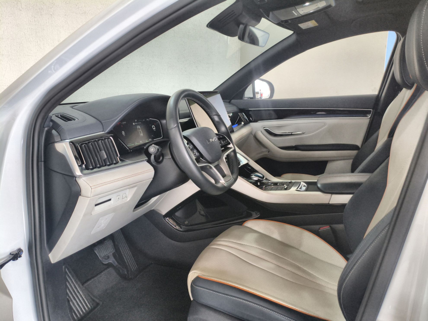Carro BYD SONG PLUS