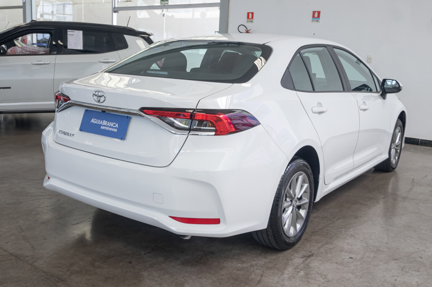 Carro Toyota COROLLA