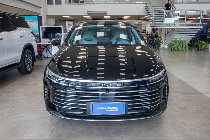 BYD KING 1.5 DM-I PHEV GL AUTOMÁTICO 3