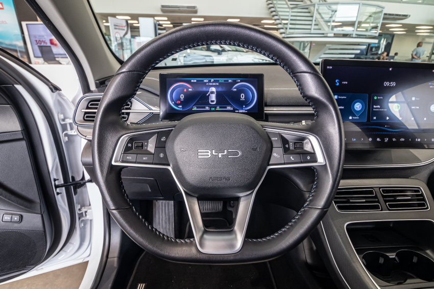 BYD KING 1.5 DM-I PHEV GL AUTOMÁTICO 15