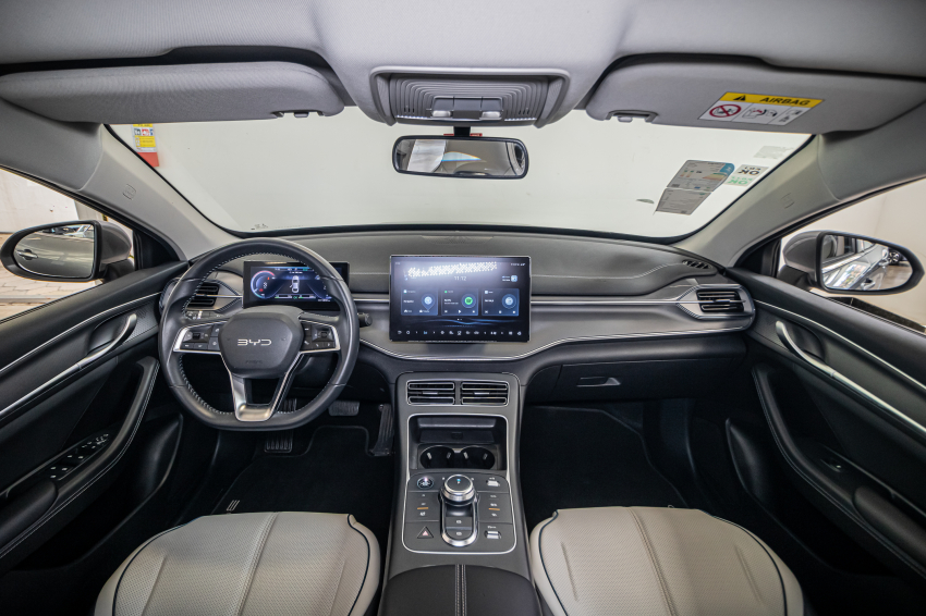 BYD KING 1.5 DM-I PHEV GL AUTOMÁTICO 14