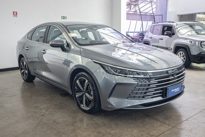 BYD KING 1.5 DM-I PHEV GL AUTOMÁTICO 5