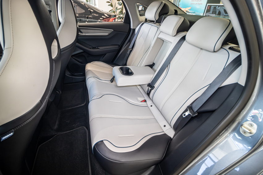 BYD KING 1.5 DM-I PHEV GL AUTOMÁTICO 22