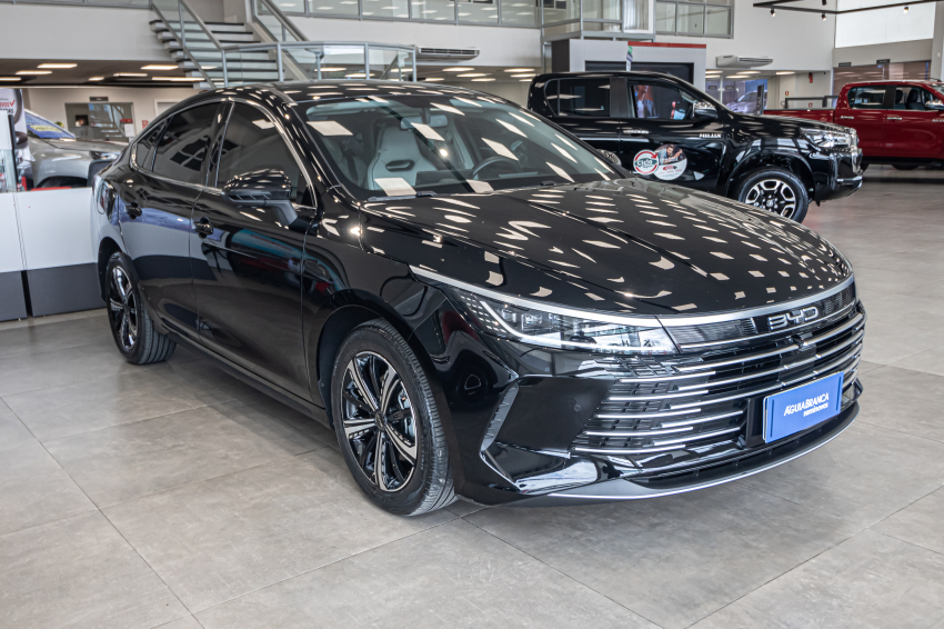 BYD KING 1.5 DM-I PHEV GL AUTOMÁTICO 5
