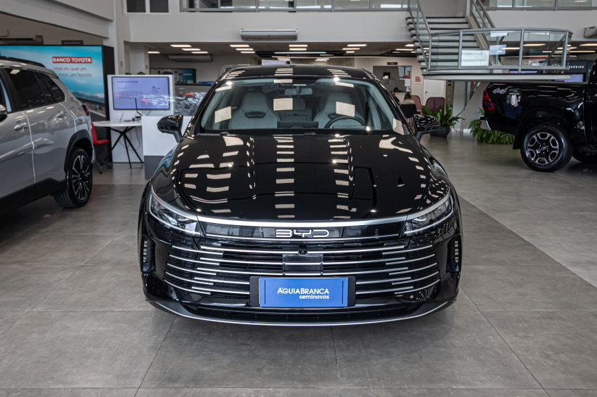 BYD KING 1.5 DM-I PHEV GL AUTOMÁTICO 3