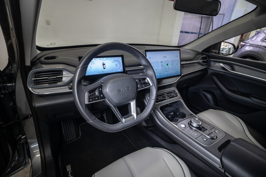 BYD KING 1.5 DM-I PHEV GL AUTOMÁTICO 14