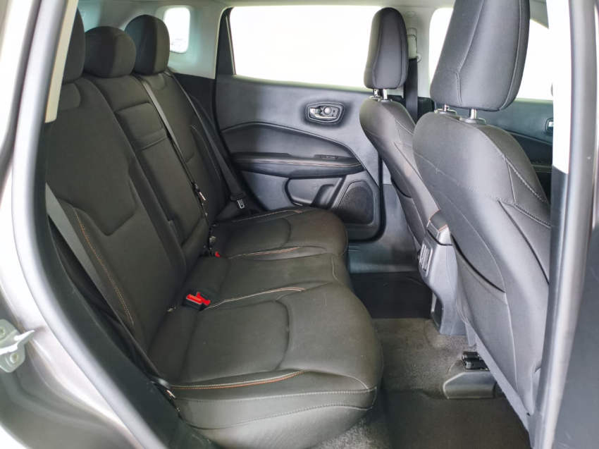 JEEP COMPASS 2.0 16V FLEX SPORT AUTOMÁTICO 19