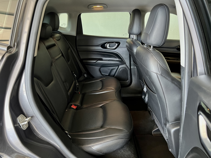 JEEP COMPASS 1.3 T270 TURBO FLEX LIMITED AT6 23