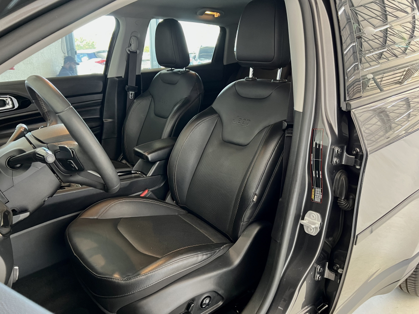 JEEP COMPASS 1.3 T270 TURBO FLEX LIMITED AT6 21