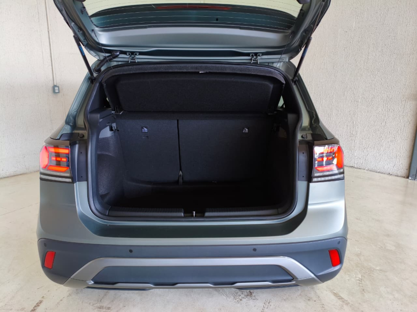 Volkswagen T-CROSS 1.4 250 TSI TOTAL FLEX EXTREME AUTOMÁTICO 11