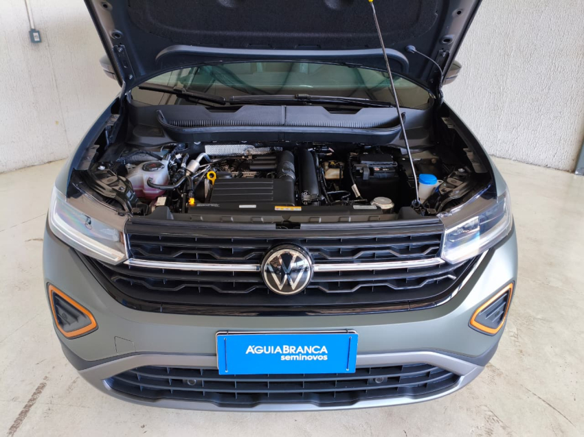 Volkswagen T-CROSS 1.4 250 TSI TOTAL FLEX EXTREME AUTOMÁTICO 6