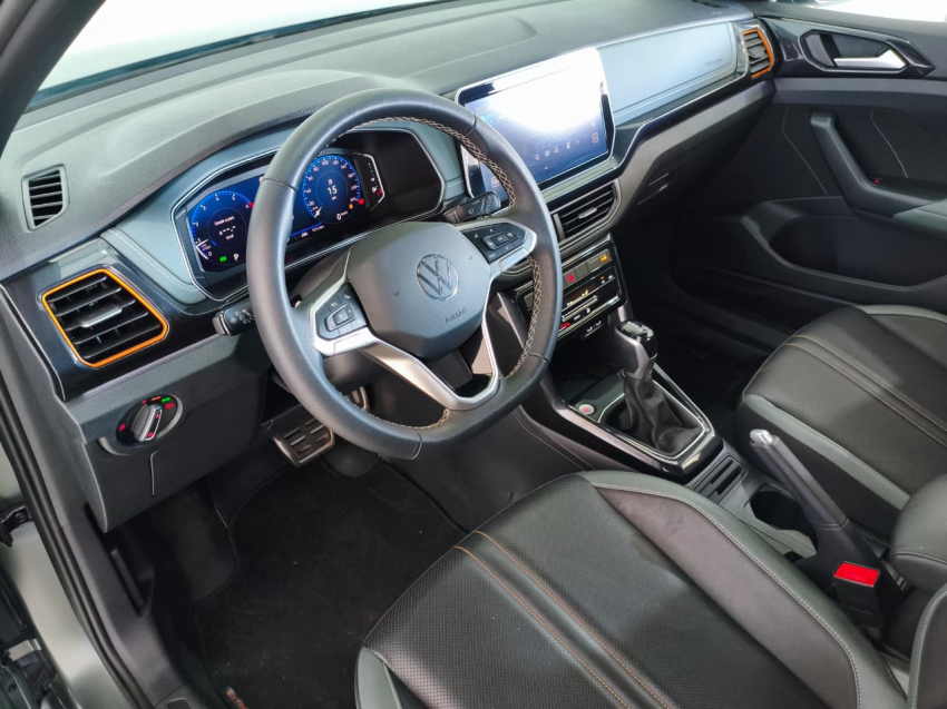 Volkswagen T-CROSS 1.4 250 TSI TOTAL FLEX EXTREME AUTOMÁTICO 13