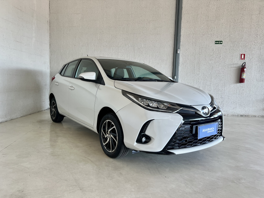 Toyota YARIS 1.5 16V FLEX XLS MULTIDRIVE 5