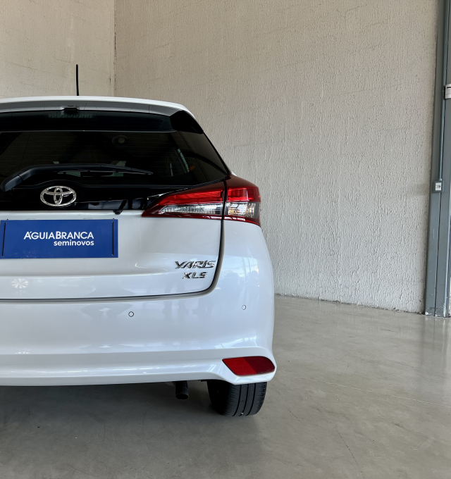 Toyota YARIS 1.5 16V FLEX XLS MULTIDRIVE 9