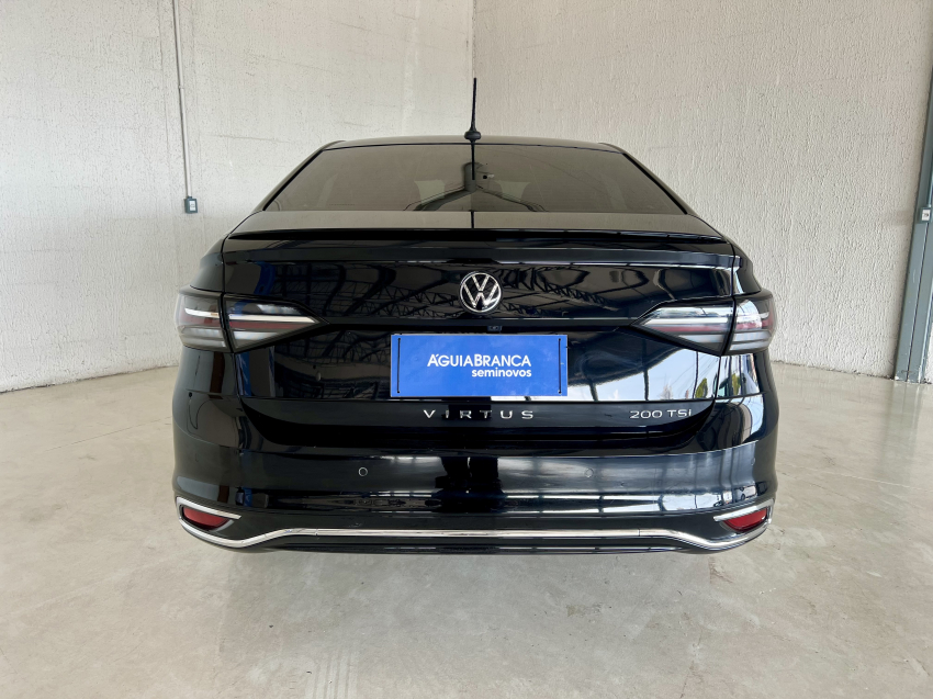 Volkswagen VIRTUS 1.0 200 TSI HIGHLINE AUTOMÁTICO 8