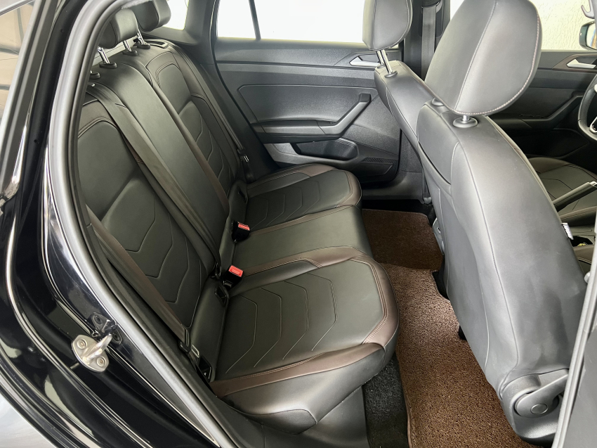 Volkswagen VIRTUS 1.0 200 TSI HIGHLINE AUTOMÁTICO 23