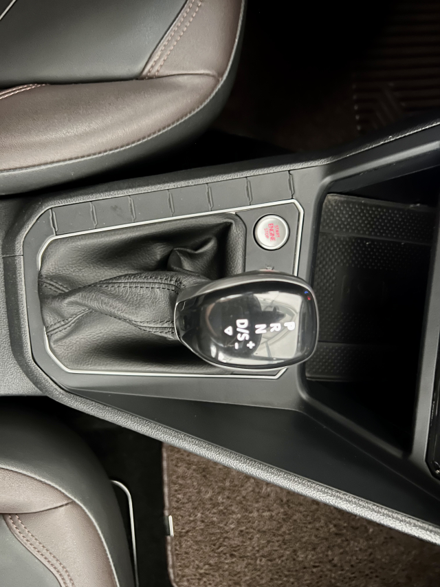 Volkswagen VIRTUS 1.0 200 TSI HIGHLINE AUTOMÁTICO 19