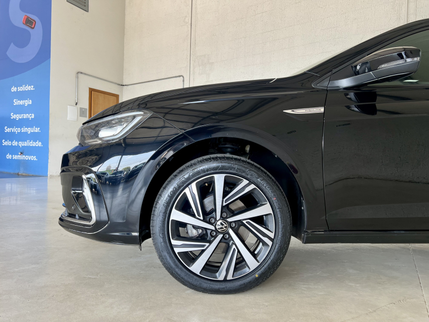 Volkswagen VIRTUS 1.0 200 TSI HIGHLINE AUTOMÁTICO 2