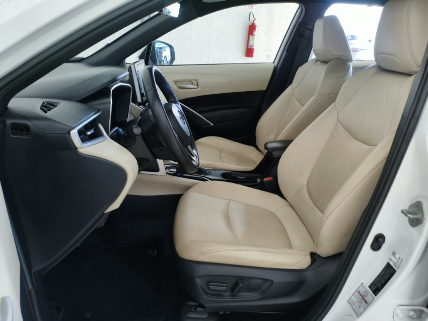 Toyota COROLLA CROSS 1.8 VVT-I HYBRID FLEX XRX CVT 17