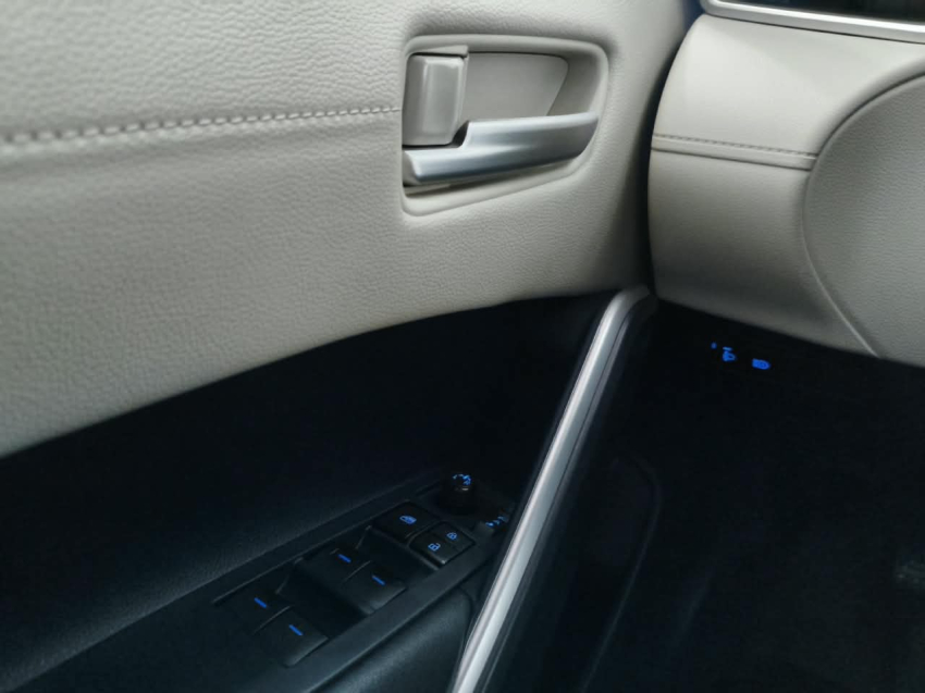 Toyota COROLLA CROSS 1.8 VVT-I HYBRID FLEX XRX CVT 16