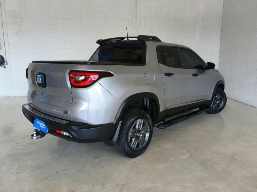 Fiat TORO 1.3 TURBO 270 FLEX ENDURANCE AT6 10