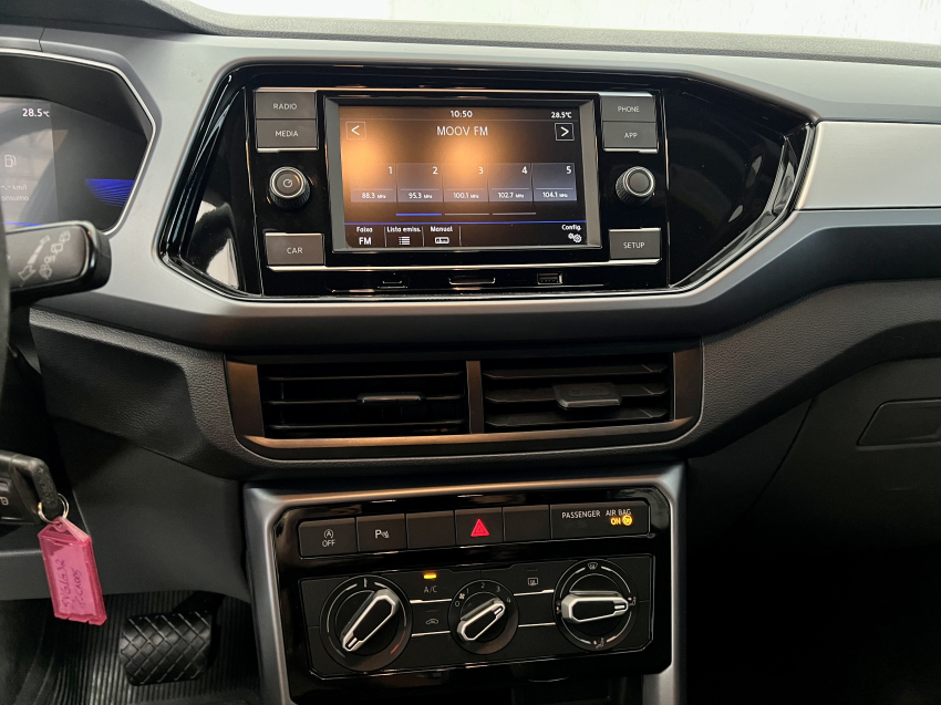 Volkswagen T-CROSS 1.0 200 TSI TOTAL FLEX AUTOMÁTICO 16