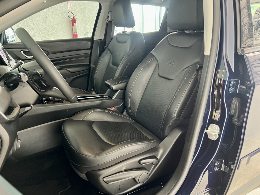 JEEP COMPASS 1.3 T270 TURBO FLEX LONGITUDE AT6 20
