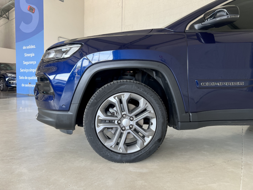 JEEP COMPASS 1.3 T270 TURBO FLEX LONGITUDE AT6 2
