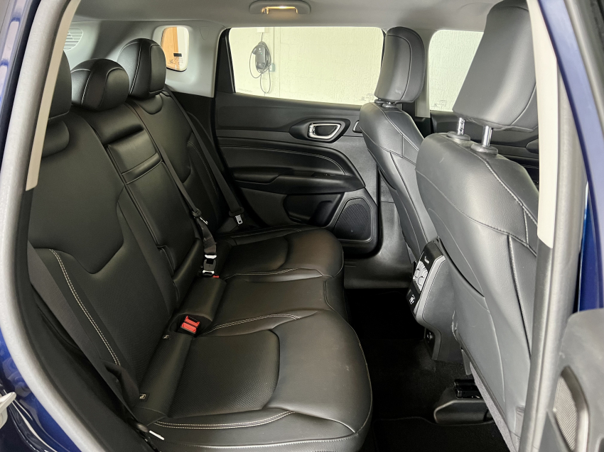 JEEP COMPASS 1.3 T270 TURBO FLEX LONGITUDE AT6 22