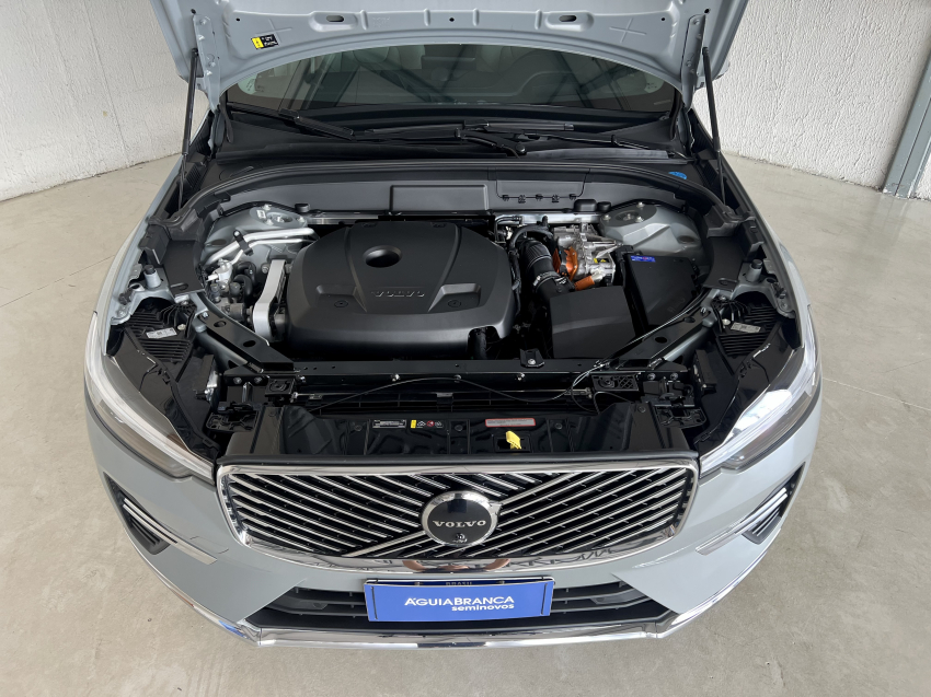 Volvo XC60 2.0 T8 PHEV ULTRA AWD GEARTRONIC 6