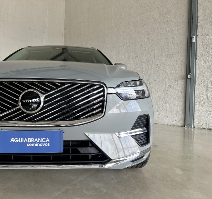 Volvo XC60 2.0 T8 PHEV ULTRA AWD GEARTRONIC 4