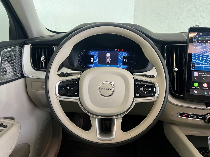 Volvo XC60 2.0 T8 PHEV ULTRA AWD GEARTRONIC 16