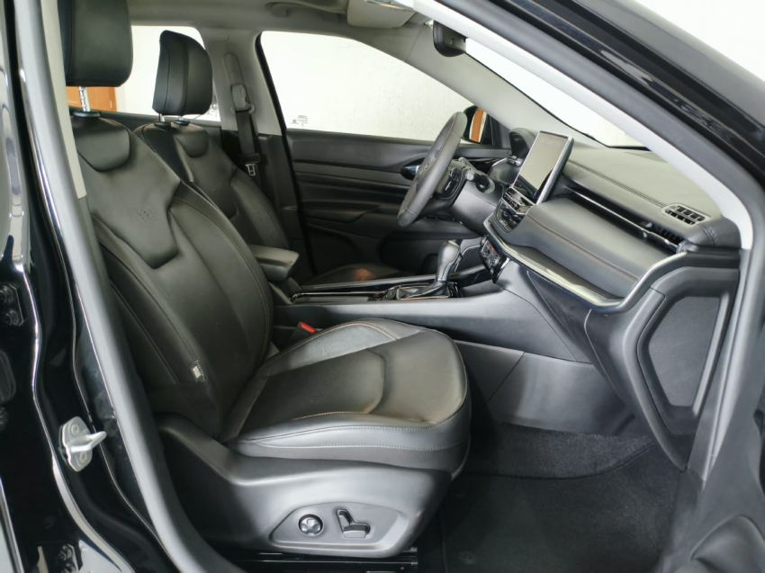JEEP COMPASS 1.3 T270 TURBO FLEX LIMITED AT6 21
