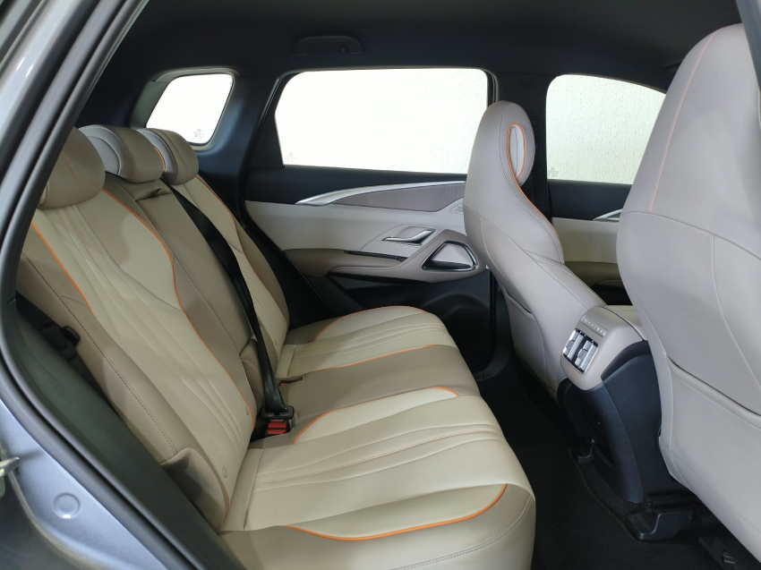 BYD SONG PRO 1.5 DM-I HÍBRIDO GS AUTOMÁTICO 18