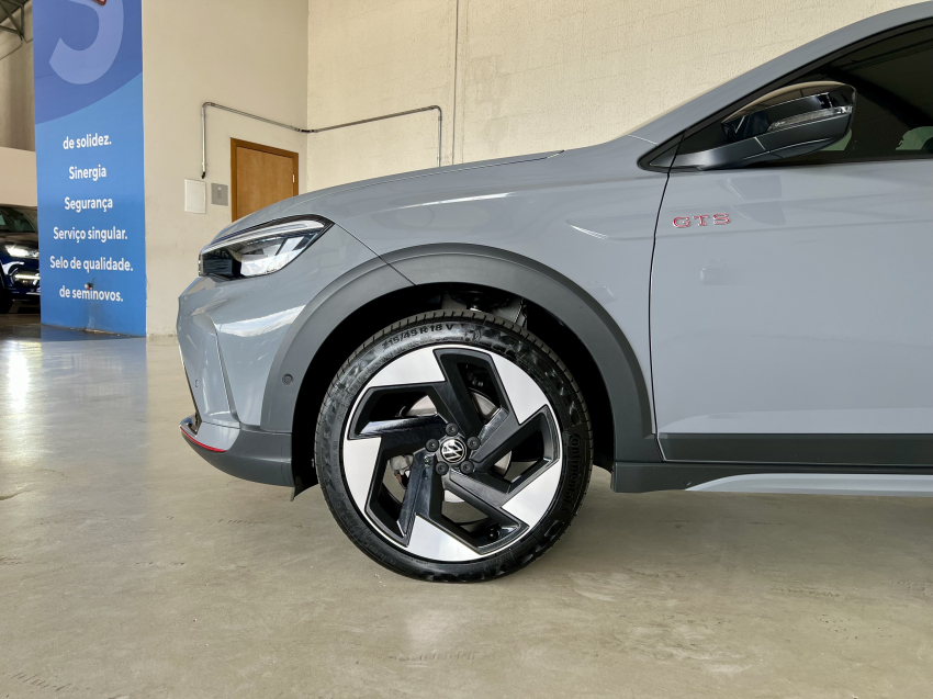 Volkswagen NIVUS 1.4 250 TSI TOTAL FLEX GTS AUTOMÁTICO 2
