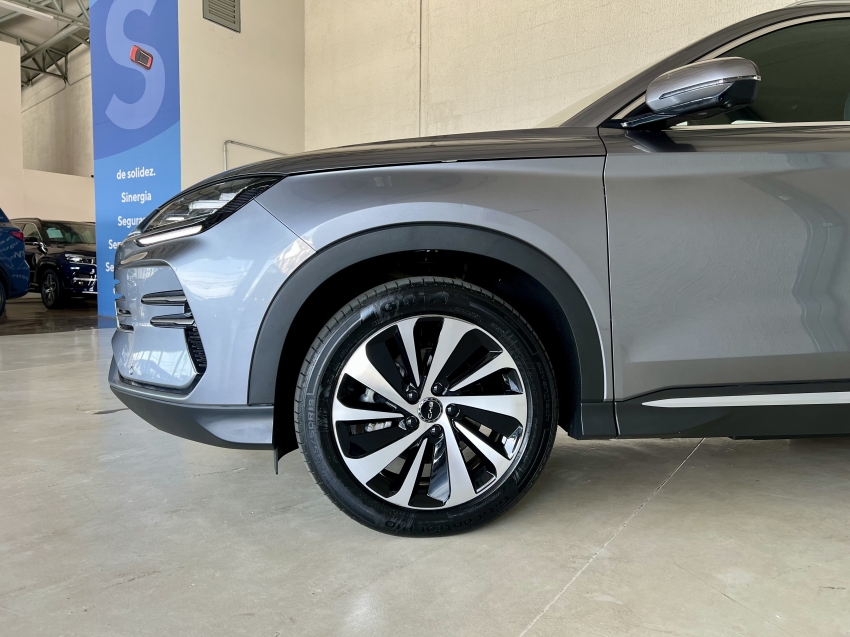 BYD SONG PLUS 1.5 DM-I HÍBRIDO AUTOMÁTICO 2
