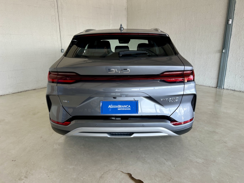 BYD SONG PLUS 1.5 DM-I HÍBRIDO AUTOMÁTICO 8