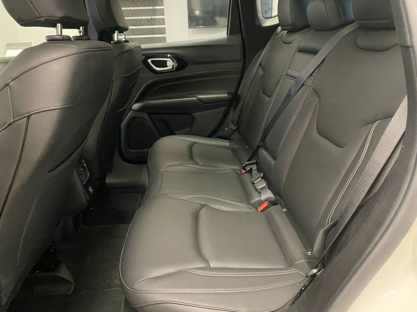 jeep compass 1.3 t270 turbo flex s at6 4p automatico 2025