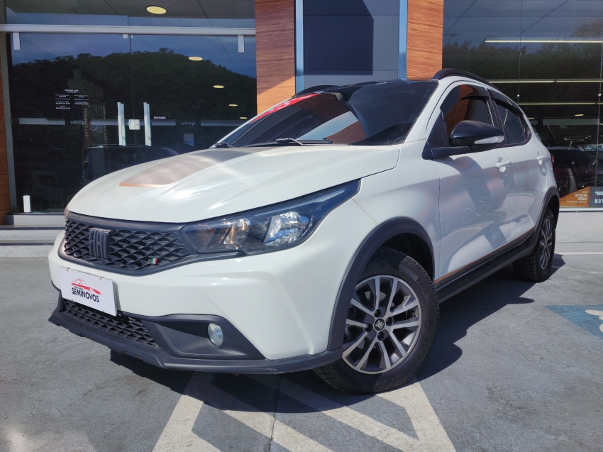 fiat argo 1.3 firefly flex trekking cvt 4p manual 2025 fiat argo 1.3 firefly flex trekking cvt 4p manual 2025