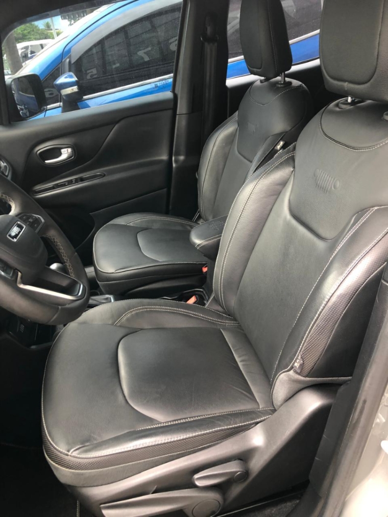jeep renegade 1.3 t270 turbo flex s 4x4 at9 5p automatico 2022