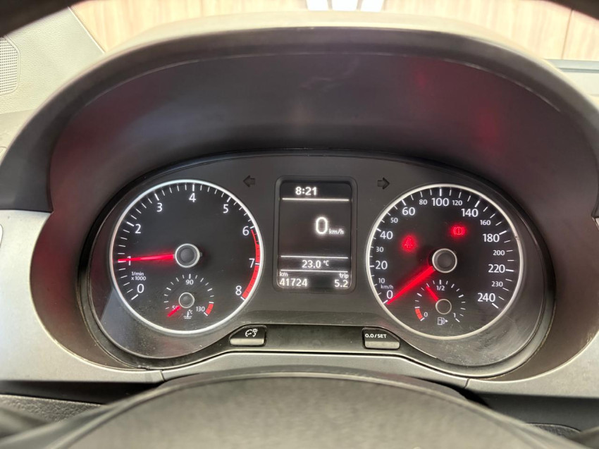 volkswagen fox 1.6 msi total flex connect 4p manual 1.8 2018