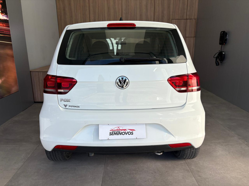 volkswagen fox 1.6 msi total flex connect 4p manual 1.8 2018