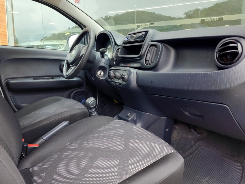 fiat mobi 1.0 evo flex like man 23/24 seminovo11