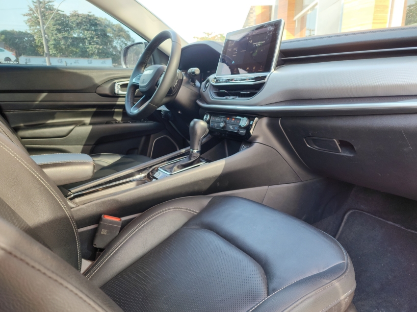 jeep compass 1.3 t270 turbo flex longitude at6 5p automatico 202510