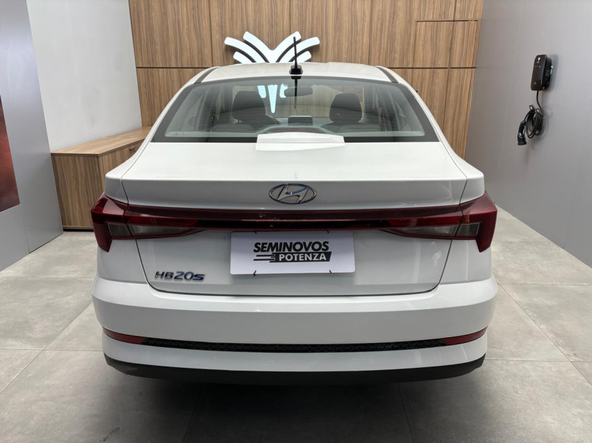 hyundai hb20s 1.0 12v flex comfort man 23/24 seminovo4