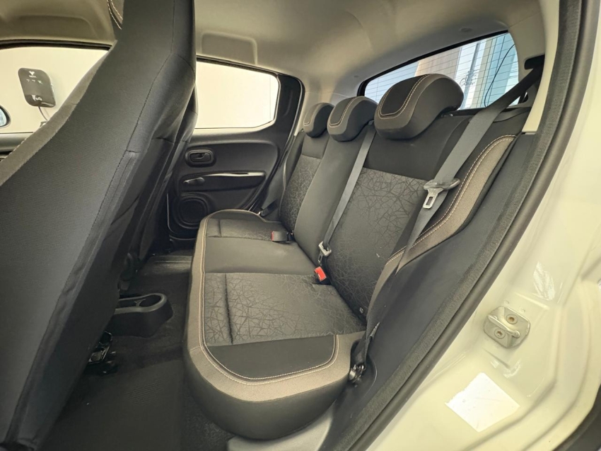 fiat  mobi 1.0 evo flex trekking man 24/24 seminovo