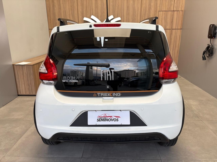 fiat  mobi 1.0 evo flex trekking man 24/24 seminovo