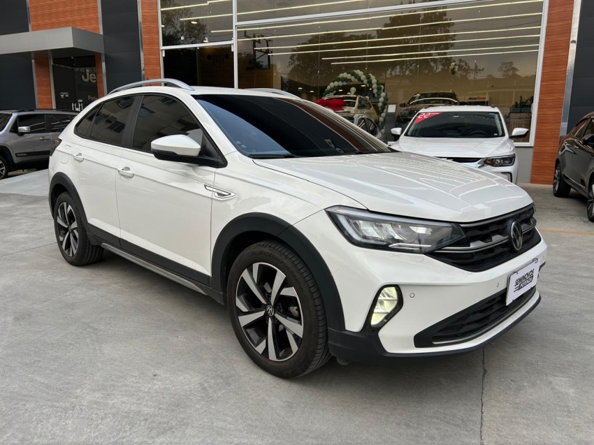 volkswagen nivus 1.0 200 tsi total flex highline at 24/24 seminovo2