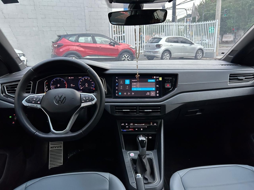 volkswagen nivus 1.0 200 tsi total flex highline at 24/24 seminovo7