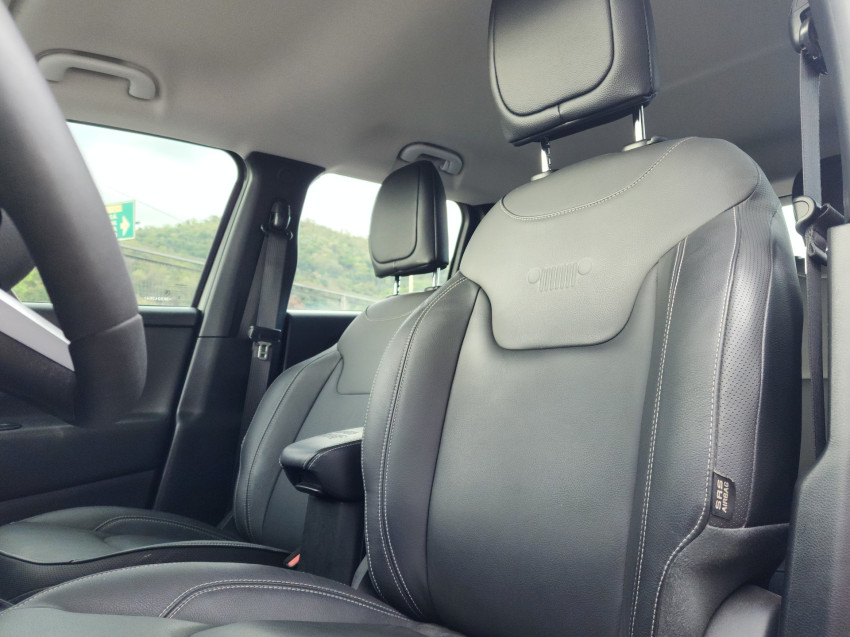 jeep renegade 1.3 t270 turbo flex longitude at6 24/25 seminovo6